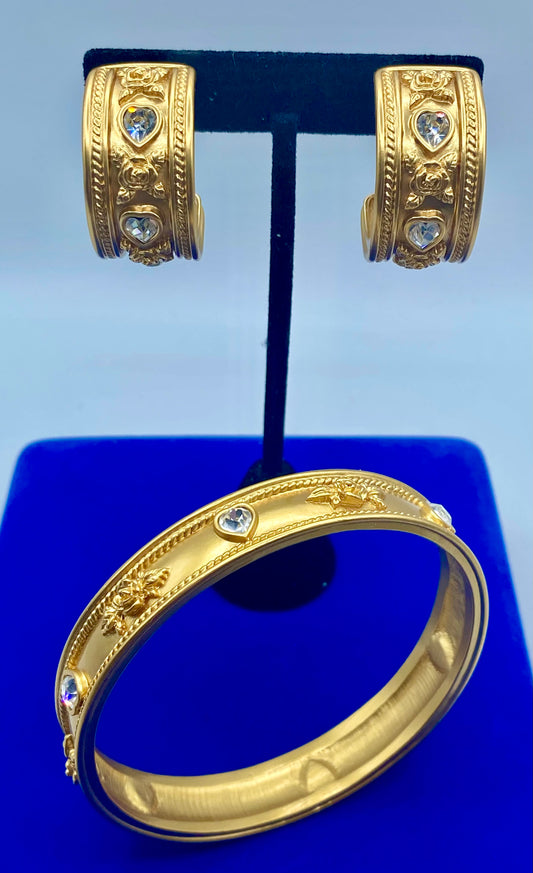 Vintage Elizabeth Taylor For Avon “Love Blooms” Gold Tone Jewelry Set