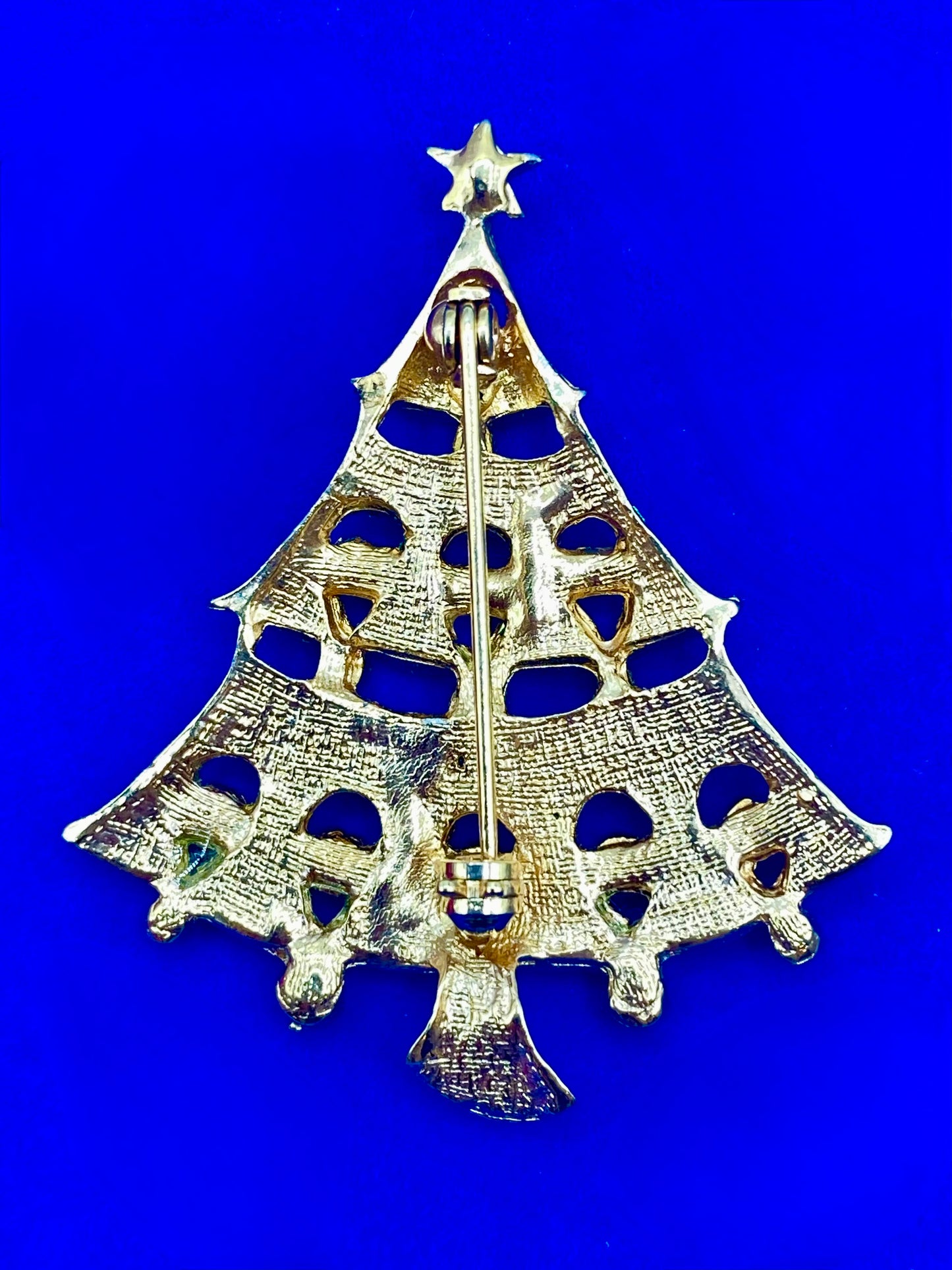 Rhinestone & Enamel Christmas Tree Brooch