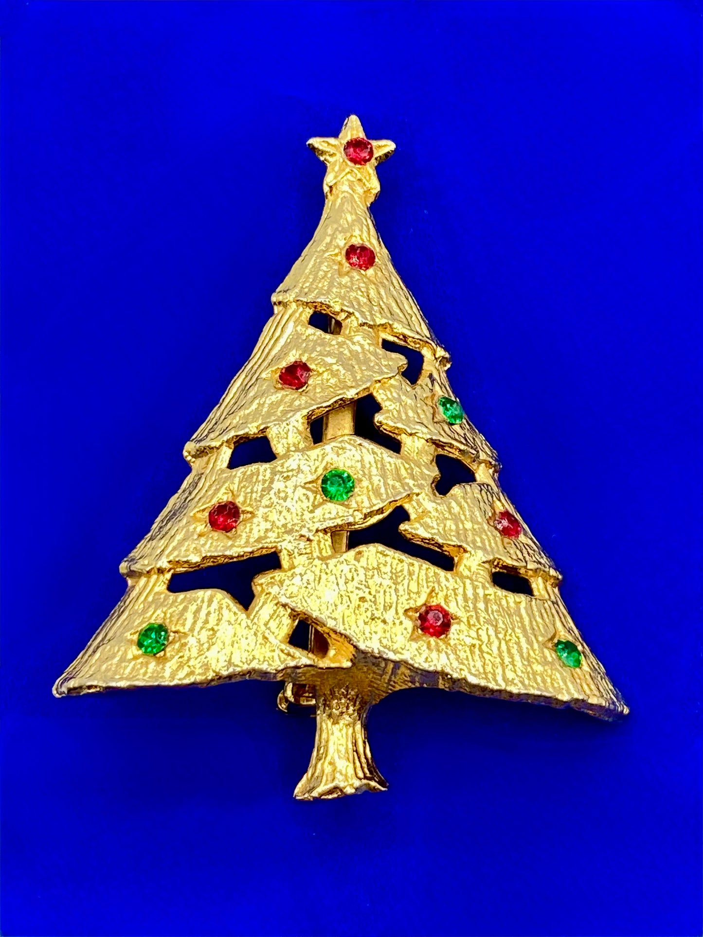 Gold Tone Rhinestone Christmas Tree Brooch