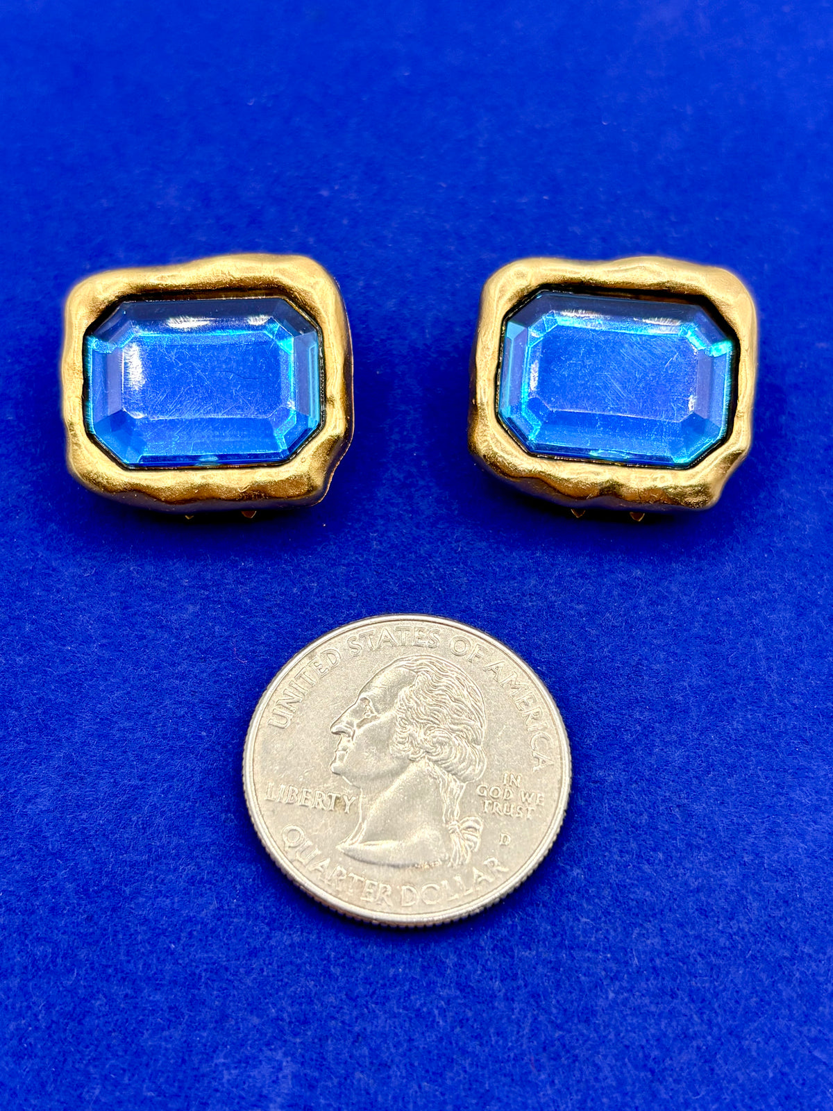 Vintage Gold Tone & Blue Acrylic Clip Ons