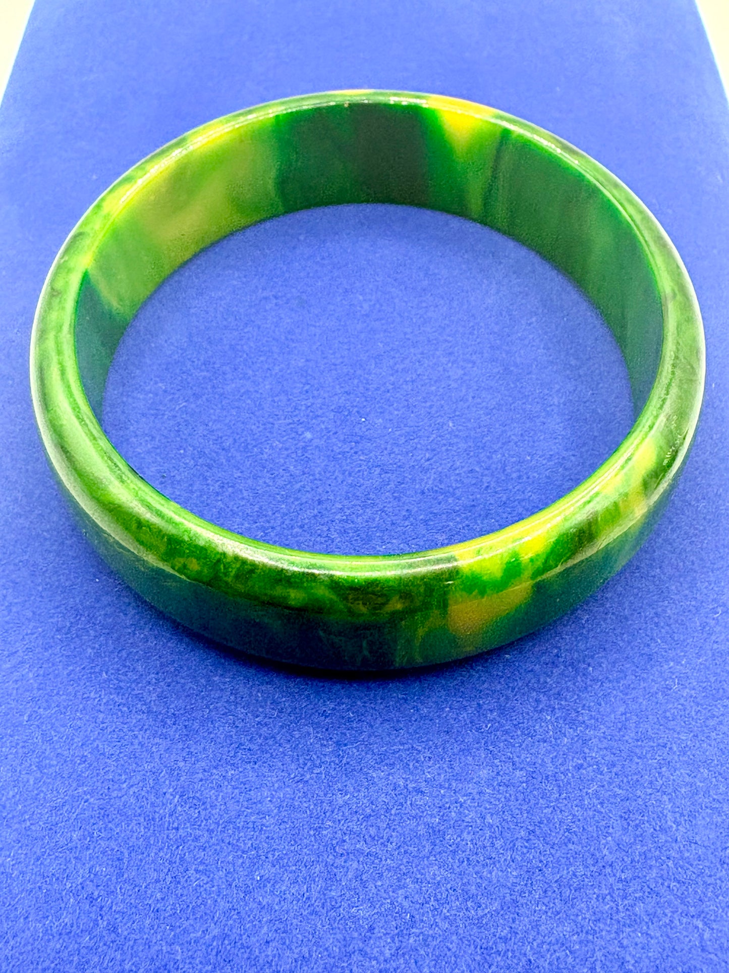Vintage Green Swirl Bakelite Bangle Bracelet