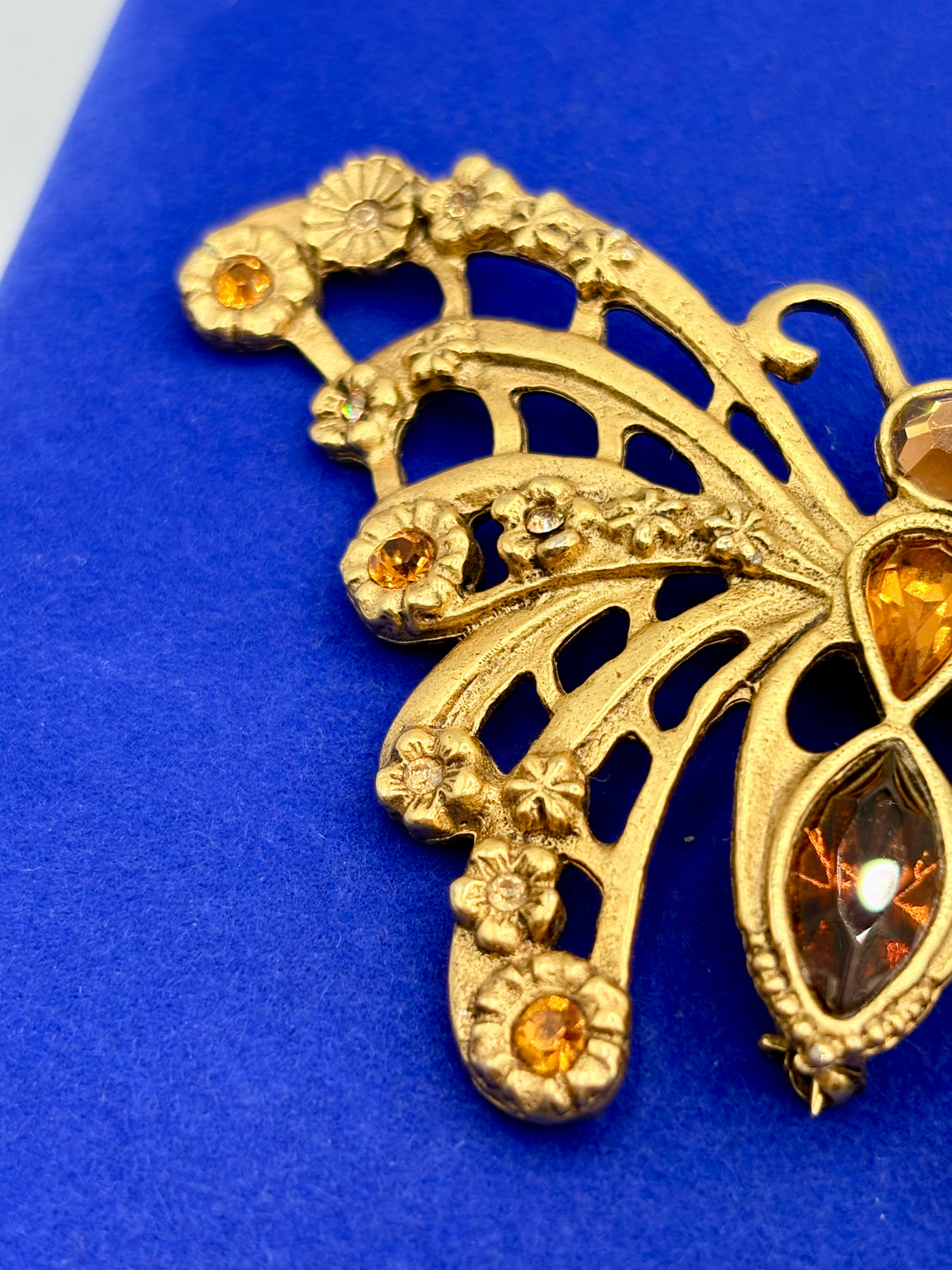 Vintage Huge Gold Tone & Brown Rhinestone Butterfly Brooch