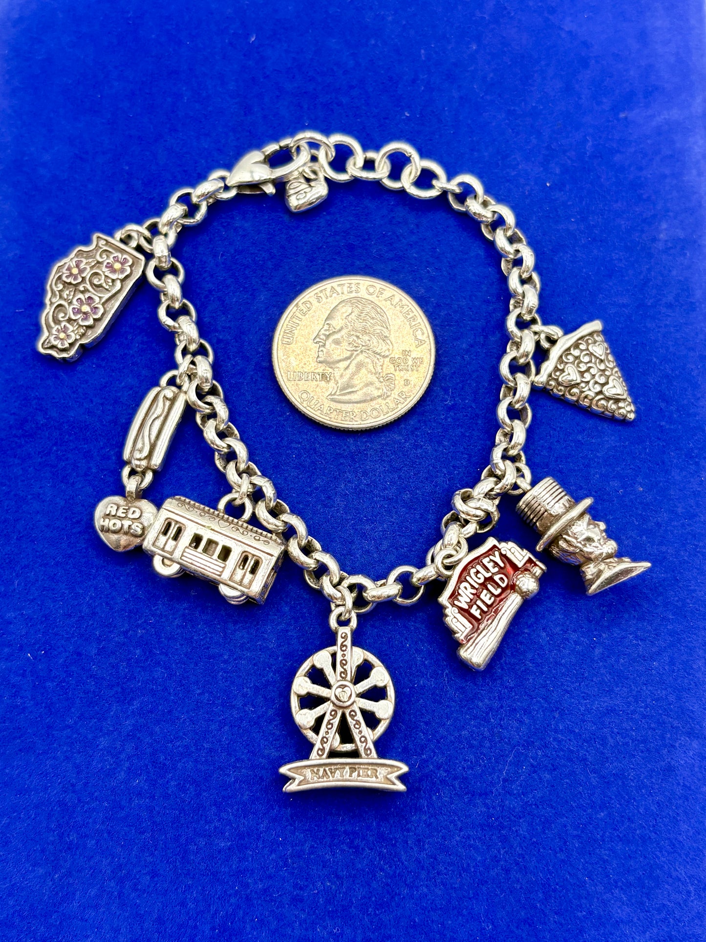 Silver Tone Brighton Illinois Themed Charm Bracelet