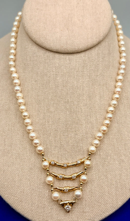 Beautiful Vintage 14K Yellow Gold & Freshwater Pearl Bib Necklace