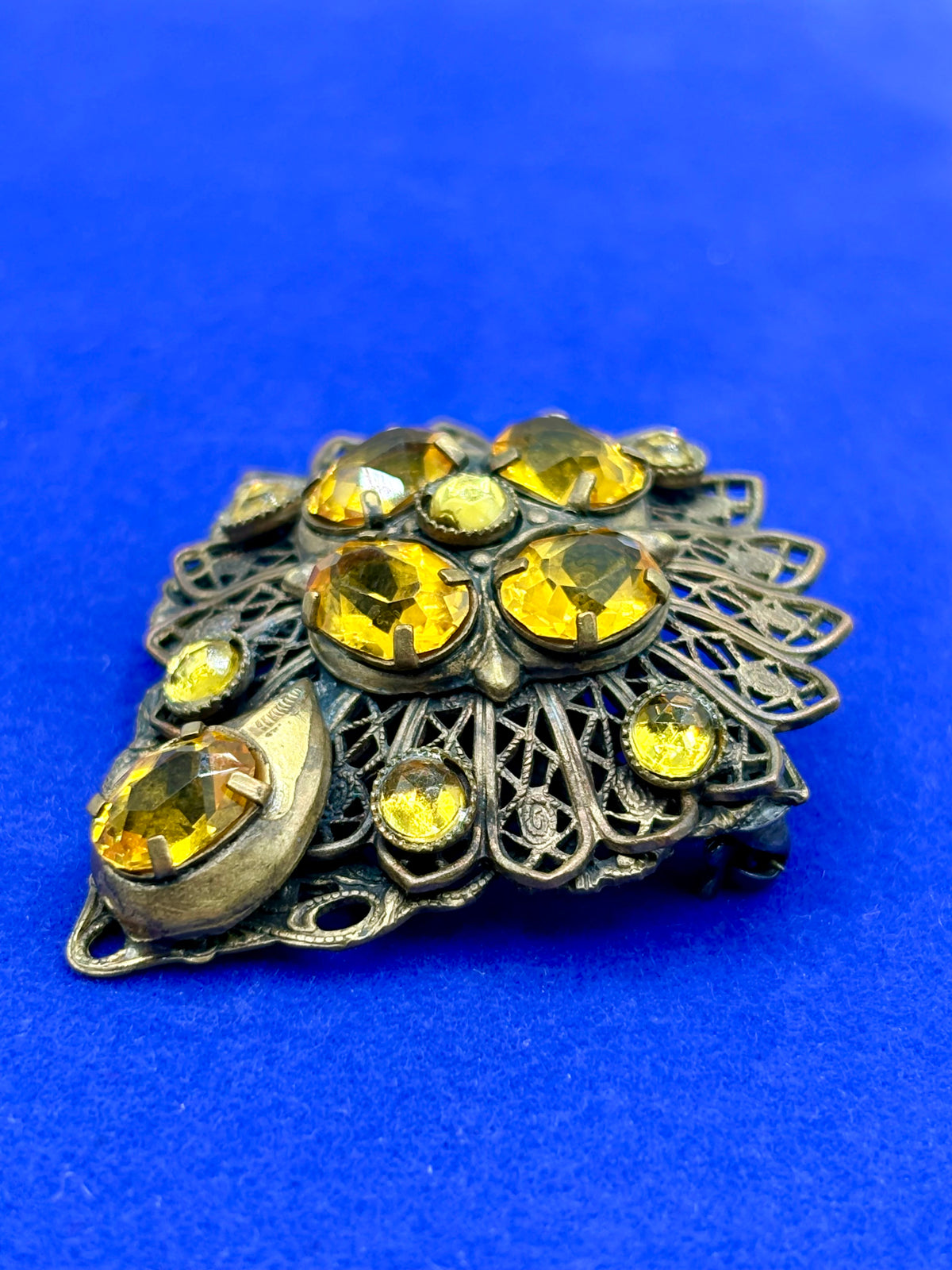 Antique Yellow Glass Filigree Brooch (Glows)