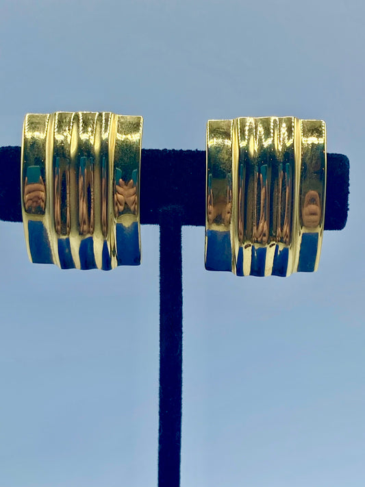 Vintage Gold Tone Clip Ons