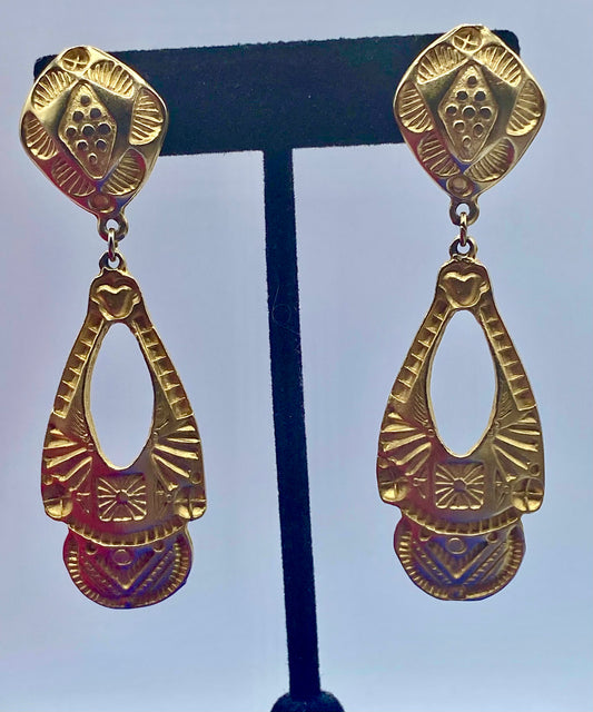 Gold Tone Egyptian Style Pierced Earrings