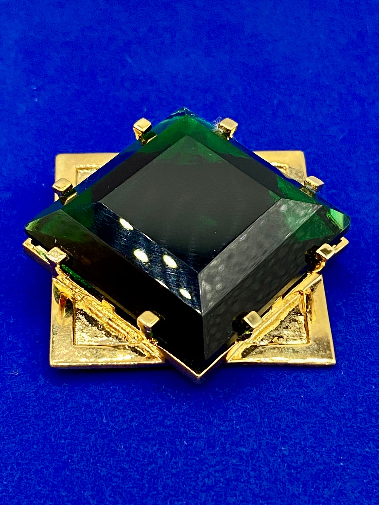 Vintage Kendra Scott Designs Green Glass Brooch