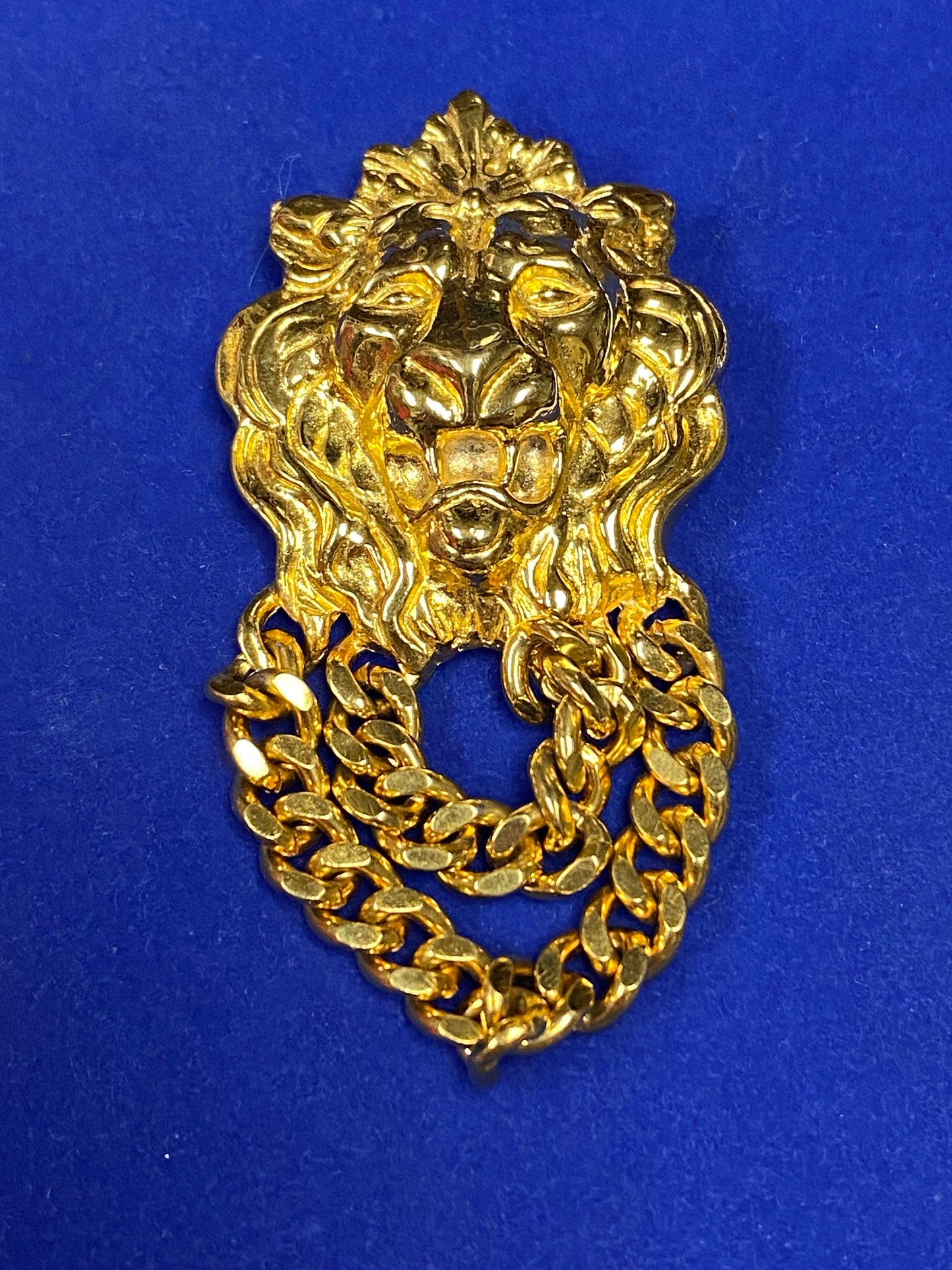 Vintage Lion Face Gold Tone Brooch