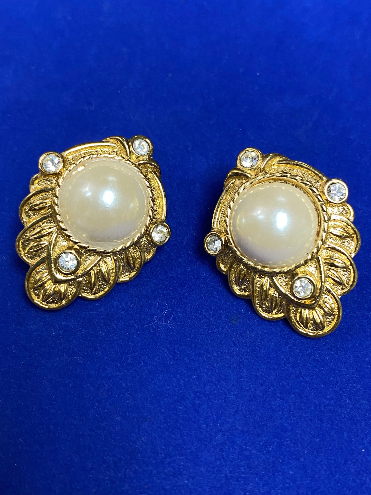 Vintage KJL For Avon Gold Tone Earrings