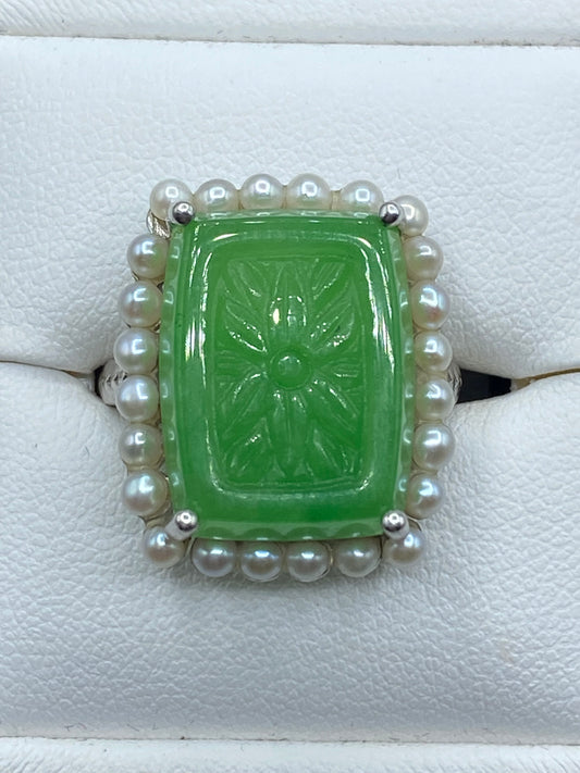 Sterling Silver Carved Jade & Freshwater Pearl Ring